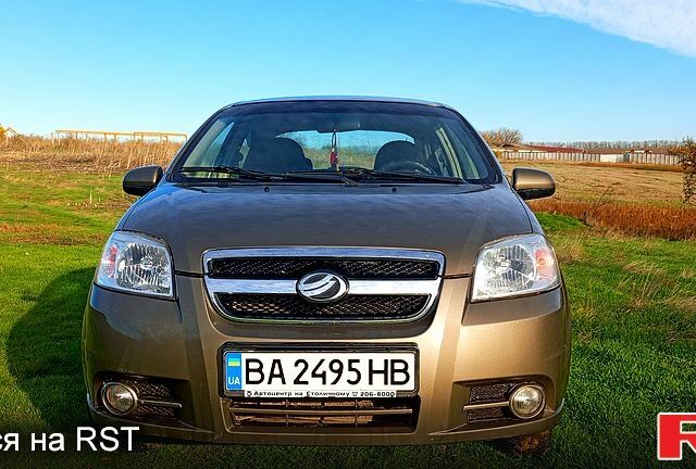 Бежевый ЗАЗ Вида, объемом двигателя 1.5 л и пробегом 181 тыс. км за 3250 $, фото 2 на Automoto.ua