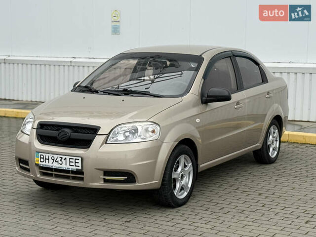 Бежевий ЗАЗ Віда, об'ємом двигуна 1.5 л та пробігом 103 тис. км за 3800 $, фото 1 на Automoto.ua