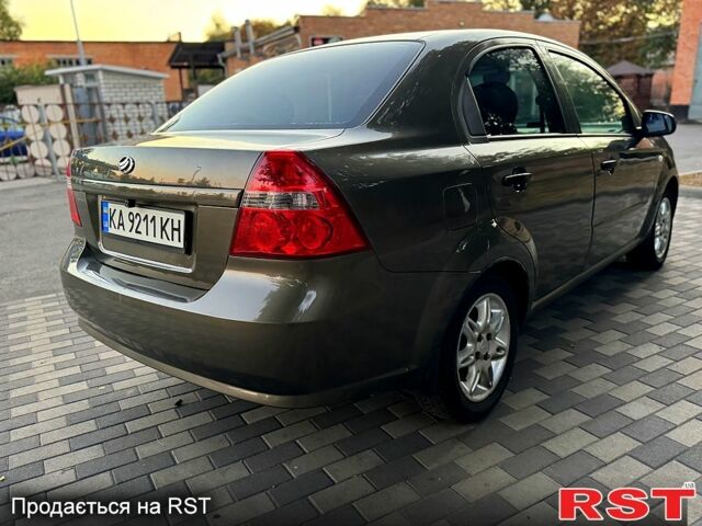 Бежевый ЗАЗ Вида, объемом двигателя 1.5 л и пробегом 300 тыс. км за 3600 $, фото 4 на Automoto.ua