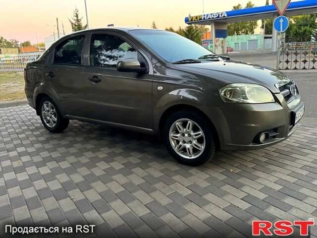 Бежевый ЗАЗ Вида, объемом двигателя 1.5 л и пробегом 300 тыс. км за 3600 $, фото 2 на Automoto.ua