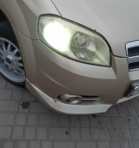 Бежевый ЗАЗ Вида, объемом двигателя 1.4 л и пробегом 298 тыс. км за 4300 $, фото 6 на Automoto.ua