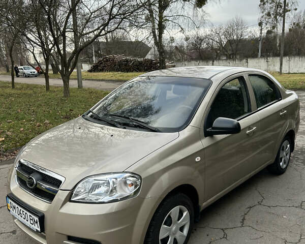 Бежевый ЗАЗ Вида, объемом двигателя 1.5 л и пробегом 8 тыс. км за 8000 $, фото 2 на Automoto.ua