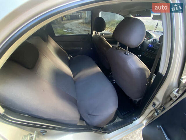 Бежевый ЗАЗ Вида, объемом двигателя 1.5 л и пробегом 160 тыс. км за 3900 $, фото 16 на Automoto.ua