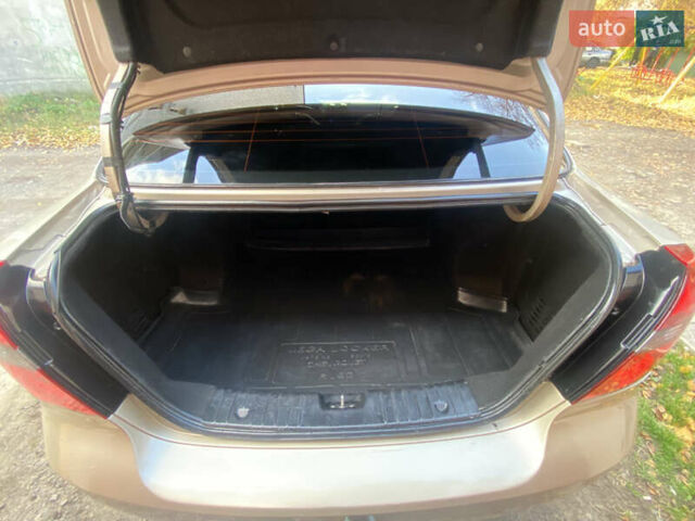 Бежевый ЗАЗ Вида, объемом двигателя 1.5 л и пробегом 160 тыс. км за 3900 $, фото 18 на Automoto.ua