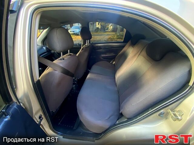 Бежевий ЗАЗ Віда, об'ємом двигуна 1.5 л та пробігом 160 тис. км за 3900 $, фото 9 на Automoto.ua