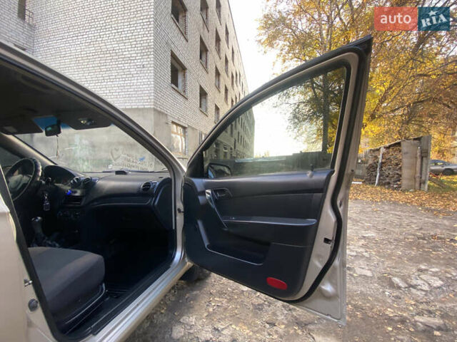 Бежевый ЗАЗ Вида, объемом двигателя 1.5 л и пробегом 160 тыс. км за 3900 $, фото 15 на Automoto.ua