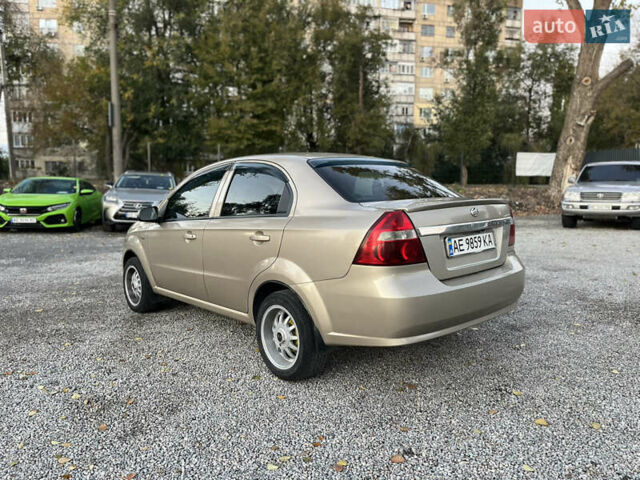 Бежевый ЗАЗ Вида, объемом двигателя 1.4 л и пробегом 300 тыс. км за 3800 $, фото 3 на Automoto.ua