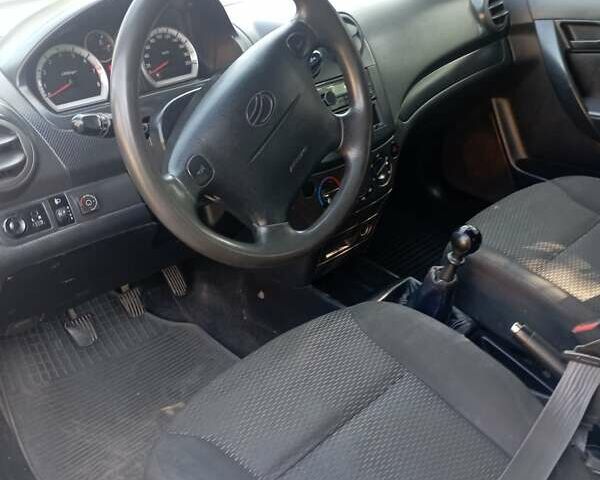 Бежевий ЗАЗ Віда, об'ємом двигуна 1.5 л та пробігом 250 тис. км за 3300 $, фото 7 на Automoto.ua