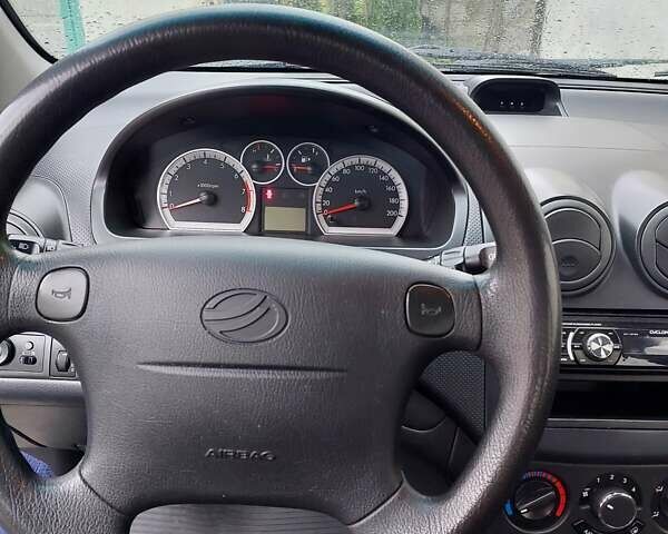 Бежевий ЗАЗ Віда, об'ємом двигуна 1.5 л та пробігом 118 тис. км за 4000 $, фото 4 на Automoto.ua