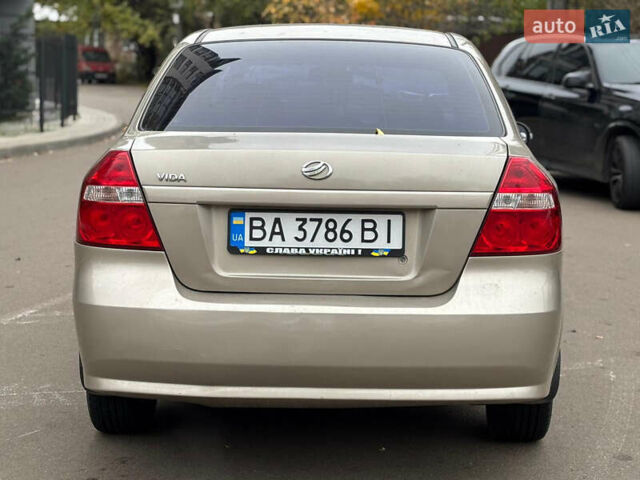 Бежевый ЗАЗ Вида, объемом двигателя 1.5 л и пробегом 150 тыс. км за 3900 $, фото 2 на Automoto.ua