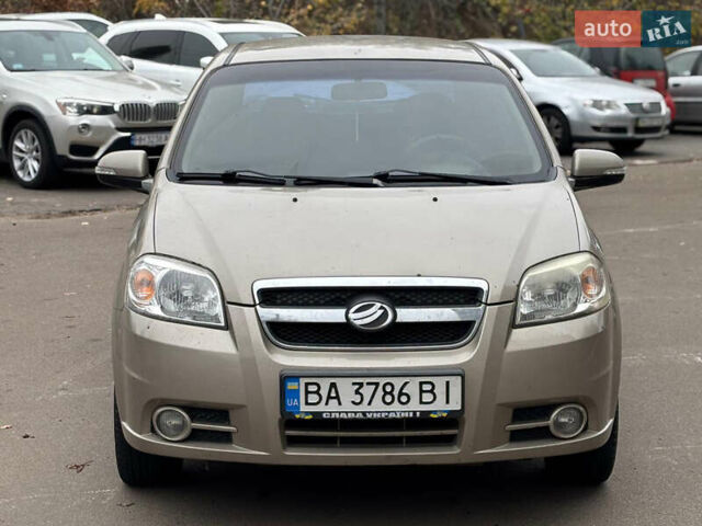 Бежевый ЗАЗ Вида, объемом двигателя 1.5 л и пробегом 150 тыс. км за 3900 $, фото 5 на Automoto.ua