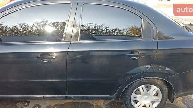 Черный ЗАЗ Вида, объемом двигателя 1.5 л и пробегом 180 тыс. км за 4000 $, фото 6 на Automoto.ua