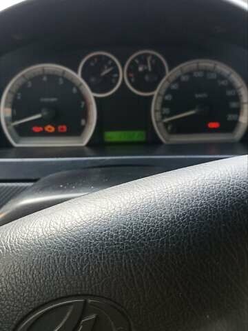 Черный ЗАЗ Вида, объемом двигателя 1.5 л и пробегом 180 тыс. км за 4000 $, фото 4 на Automoto.ua