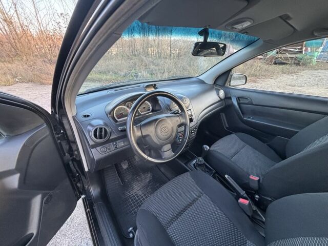 Черный ЗАЗ Вида, объемом двигателя 1.5 л и пробегом 139 тыс. км за 4500 $, фото 7 на Automoto.ua