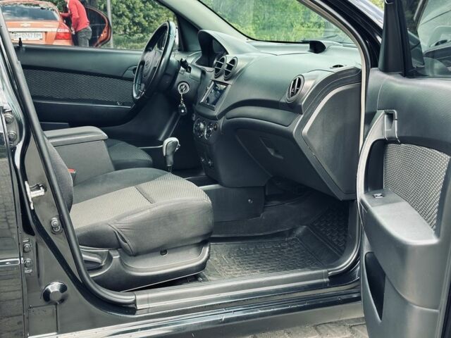 Чорний ЗАЗ Віда, об'ємом двигуна 1.4 л та пробігом 160 тис. км за 5900 $, фото 10 на Automoto.ua