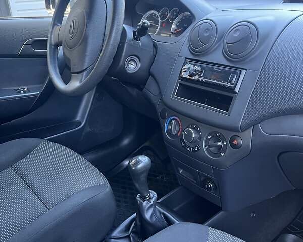 Черный ЗАЗ Вида, объемом двигателя 1.5 л и пробегом 21 тыс. км за 6500 $, фото 14 на Automoto.ua