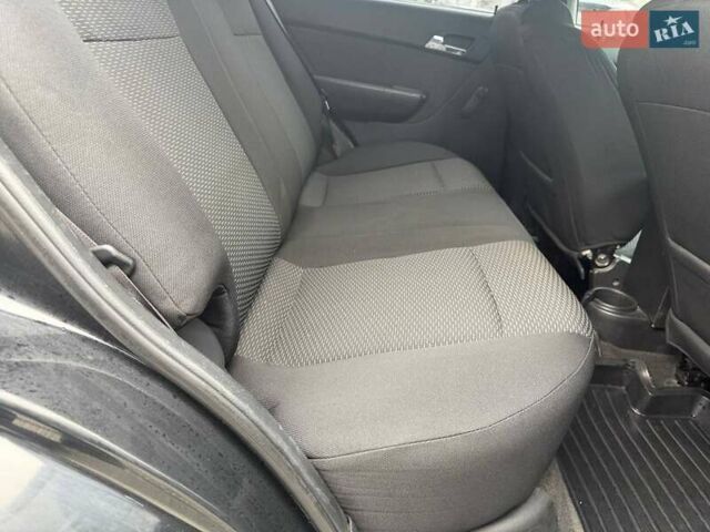 Чорний ЗАЗ Віда, об'ємом двигуна 1.4 л та пробігом 125 тис. км за 5500 $, фото 10 на Automoto.ua