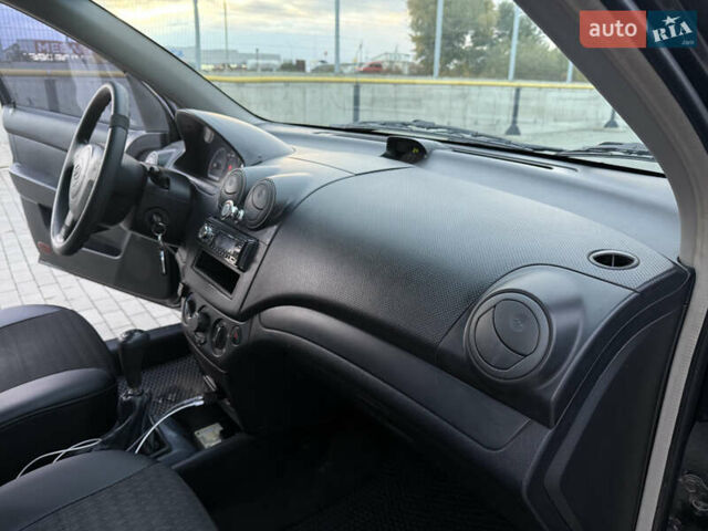 Чорний ЗАЗ Віда, об'ємом двигуна 1.5 л та пробігом 230 тис. км за 4200 $, фото 46 на Automoto.ua