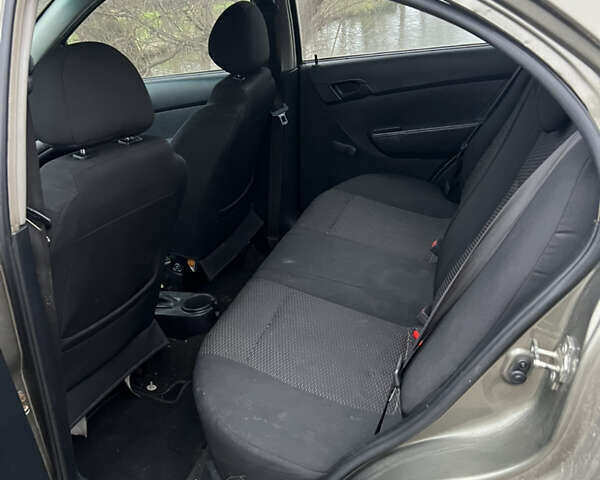 Коричневый ЗАЗ Вида, объемом двигателя 1.5 л и пробегом 250 тыс. км за 1800 $, фото 4 на Automoto.ua