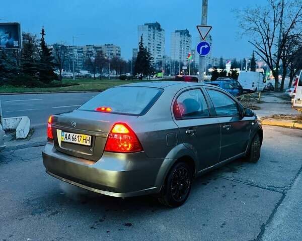 Коричневий ЗАЗ Віда, об'ємом двигуна 1.5 л та пробігом 253 тис. км за 2800 $, фото 2 на Automoto.ua