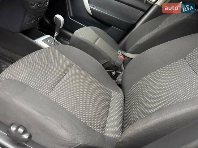 Красный ЗАЗ Вида, объемом двигателя 1.4 л и пробегом 45 тыс. км за 5950 $, фото 21 на Automoto.ua