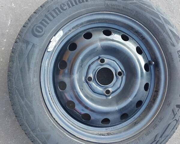 Красный ЗАЗ Вида, объемом двигателя 1.5 л и пробегом 131 тыс. км за 4100 $, фото 10 на Automoto.ua