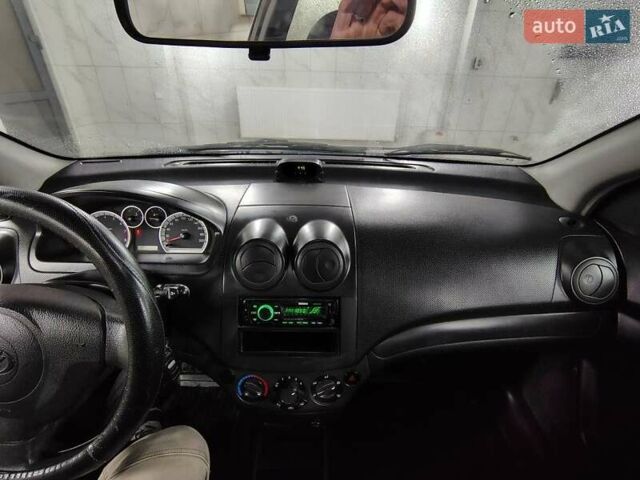 Червоний ЗАЗ Віда, об'ємом двигуна 1.5 л та пробігом 134 тис. км за 3700 $, фото 5 на Automoto.ua