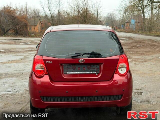 Красный ЗАЗ Вида, объемом двигателя 1.4 л и пробегом 45 тыс. км за 5950 $, фото 4 на Automoto.ua