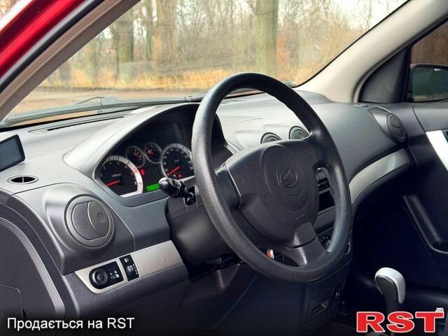 Красный ЗАЗ Вида, объемом двигателя 1.4 л и пробегом 45 тыс. км за 5950 $, фото 8 на Automoto.ua