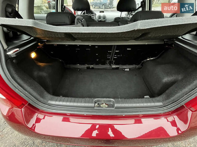 Червоний ЗАЗ Віда, об'ємом двигуна 1.4 л та пробігом 68 тис. км за 6950 $, фото 16 на Automoto.ua