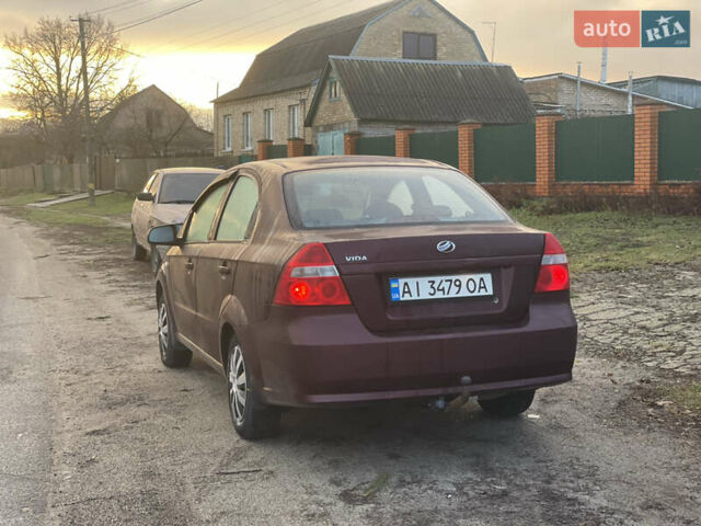 Красный ЗАЗ Вида, объемом двигателя 1.5 л и пробегом 140 тыс. км за 3300 $, фото 6 на Automoto.ua