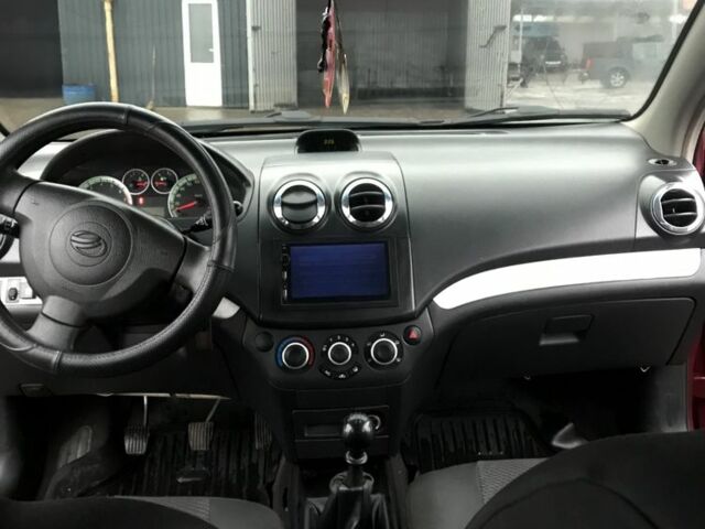 Червоний ЗАЗ Віда, об'ємом двигуна 1.5 л та пробігом 200 тис. км за 3500 $, фото 6 на Automoto.ua