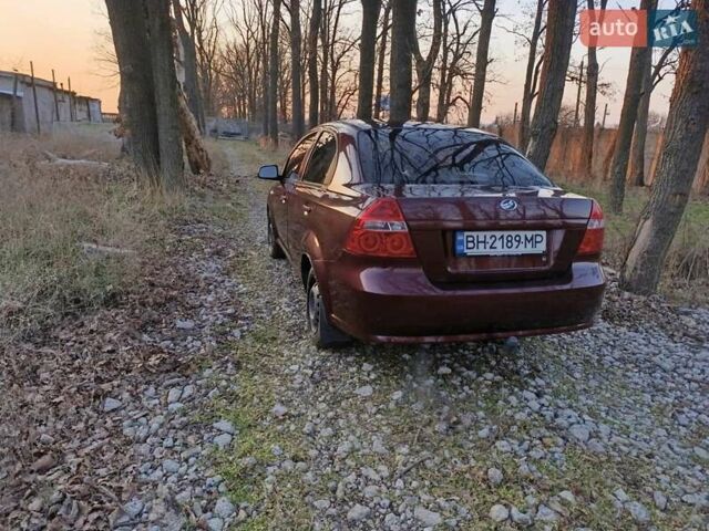 Красный ЗАЗ Вида, объемом двигателя 1.5 л и пробегом 258 тыс. км за 4400 $, фото 2 на Automoto.ua