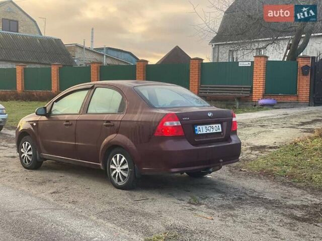 Красный ЗАЗ Вида, объемом двигателя 1.5 л и пробегом 140 тыс. км за 3500 $, фото 5 на Automoto.ua