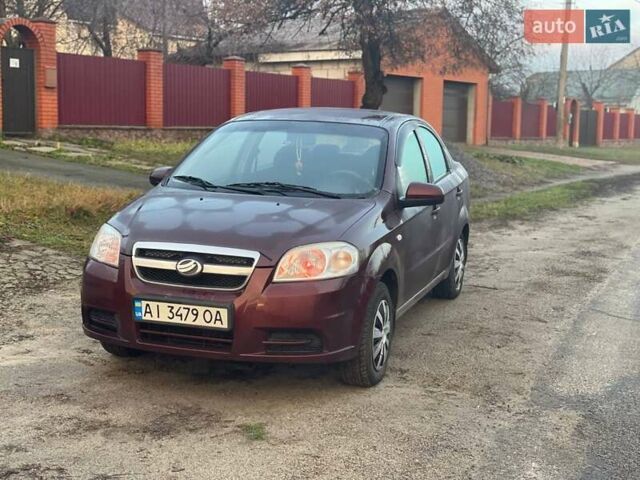 Красный ЗАЗ Вида, объемом двигателя 1.5 л и пробегом 140 тыс. км за 3500 $, фото 4 на Automoto.ua