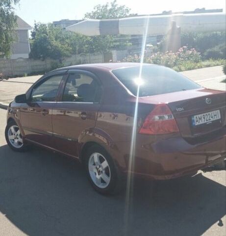 Красный ЗАЗ Вида, объемом двигателя 1.5 л и пробегом 120 тыс. км за 4100 $, фото 1 на Automoto.ua