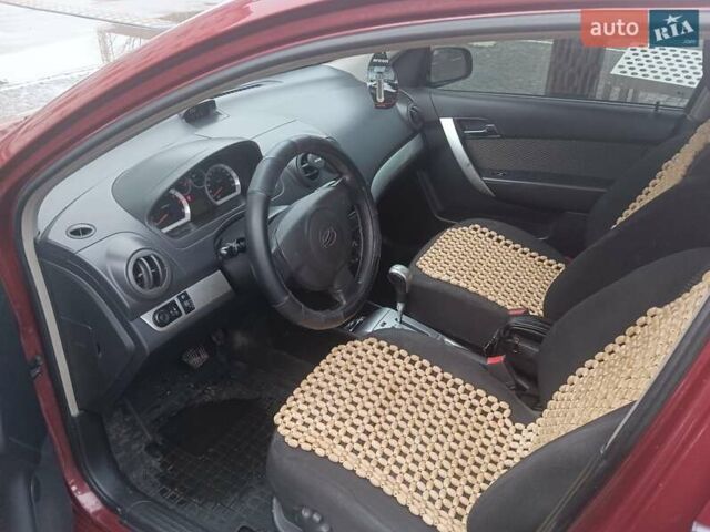 Красный ЗАЗ Вида, объемом двигателя 1.4 л и пробегом 192 тыс. км за 4500 $, фото 6 на Automoto.ua