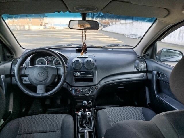 ЗАЗ Вида 2012 в Буче на Automoto.ua Красный ЗАЗ Вида, объемом двигателя 1.5 л и пробегом 140 тыс. км за 3400 $, фото 3 на Automoto.ua