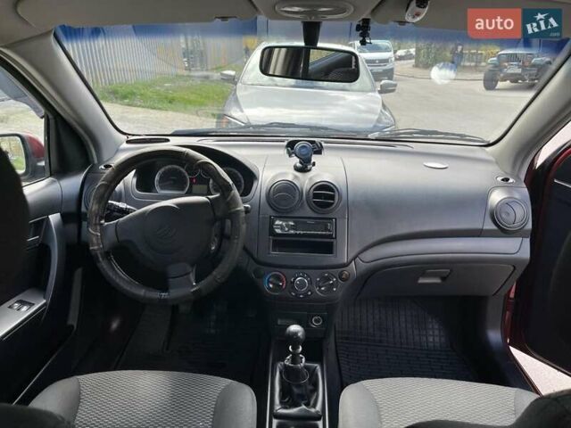 Красный ЗАЗ Вида, объемом двигателя 1.5 л и пробегом 70 тыс. км за 4990 $, фото 2 на Automoto.ua