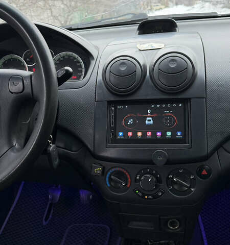 Червоний ЗАЗ Віда, об'ємом двигуна 1.5 л та пробігом 200 тис. км за 3599 $, фото 12 на Automoto.ua