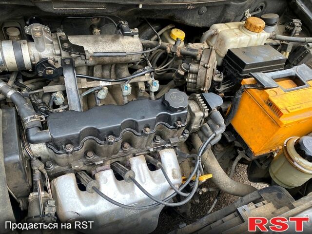 ЗАЗ Вида, объемом двигателя 15 л и пробегом 200 тыс. км за 2950 $, фото 12 на Automoto.ua