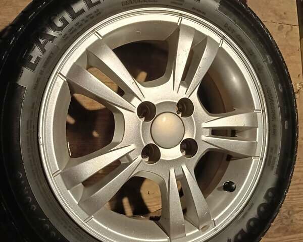 Серый ЗАЗ Вида, объемом двигателя 1.4 л и пробегом 127 тыс. км за 5400 $, фото 4 на Automoto.ua