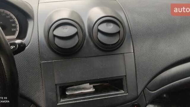 Серый ЗАЗ Вида, объемом двигателя 1.5 л и пробегом 180 тыс. км за 3000 $, фото 7 на Automoto.ua