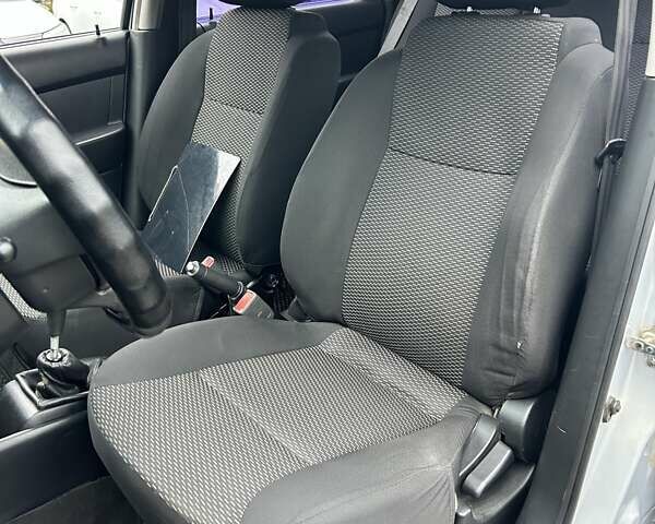 Серый ЗАЗ Вида, объемом двигателя 1.5 л и пробегом 178 тыс. км за 3600 $, фото 15 на Automoto.ua