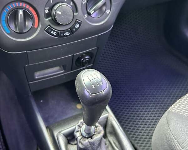 Серый ЗАЗ Вида, объемом двигателя 1.5 л и пробегом 178 тыс. км за 3600 $, фото 18 на Automoto.ua