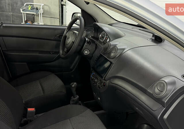 Сірий ЗАЗ Віда, об'ємом двигуна 1.5 л та пробігом 118 тис. км за 4200 $, фото 18 на Automoto.ua