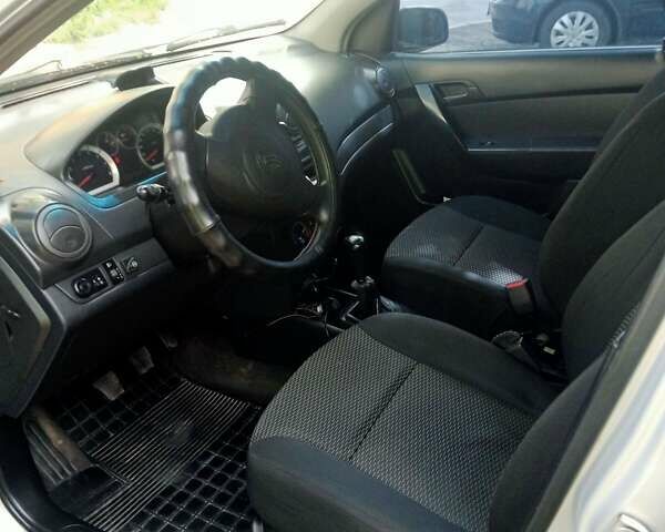 Серый ЗАЗ Вида, объемом двигателя 1.5 л и пробегом 177 тыс. км за 3200 $, фото 9 на Automoto.ua