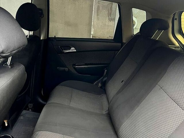 Сірий ЗАЗ Віда, об'ємом двигуна 1.4 л та пробігом 161 тис. км за 4500 $, фото 5 на Automoto.ua