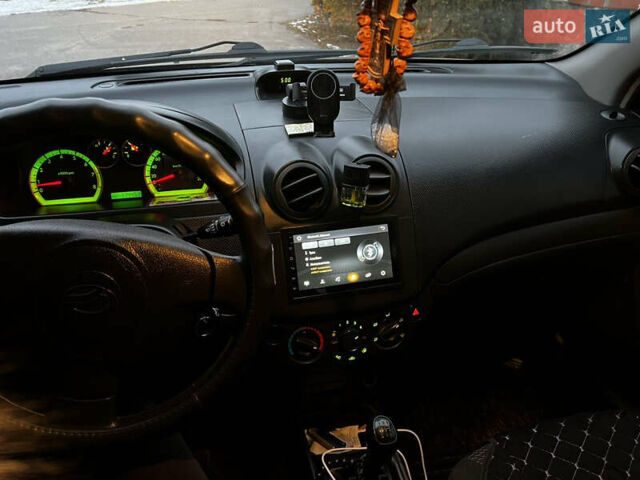 Сірий ЗАЗ Віда, об'ємом двигуна 1.5 л та пробігом 175 тис. км за 4600 $, фото 2 на Automoto.ua