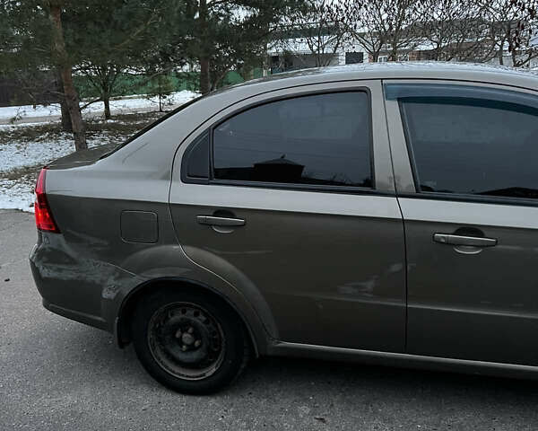 Сірий ЗАЗ Віда, об'ємом двигуна 1.5 л та пробігом 175 тис. км за 4600 $, фото 8 на Automoto.ua